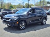 Certified 2023 Kia Seltos EX image 3