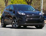 Used 2022 Kia Sportage LX image 2