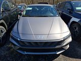 New 2025 Hyundai Elantra Sport image 2