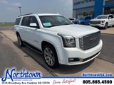 Used 2017 GMC Yukon XL SLT image 3