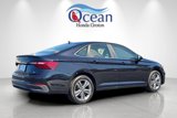 Used 2024 Volkswagen Jetta SE image 3