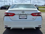 Used 2018 Toyota Camry SE image 4
