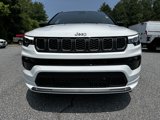 New 2025 Jeep Compass Limited image 2