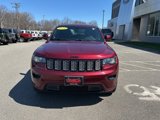 Used 2018 Jeep Grand Cherokee Altitude image 2