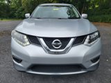 Used 2016 Nissan Rogue S image 2