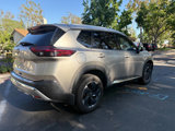 Used 2022 Nissan Rogue Platinum image 5