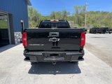Used 2018 Chevrolet Colorado Z71 w/ Z71 Midnight Edition image 6