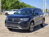 Used 2024 Volkswagen Taos SE image 3