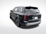 Used 2023 Kia Telluride SX Prestige image 3