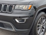 Used 2018 Jeep Grand Cherokee Limited image 2