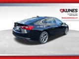 Used 2024 Chevrolet Malibu LT image 4