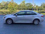Used 2022 Toyota Corolla LE image 2