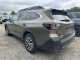 Used 2022 Subaru Outback Premium image 6
