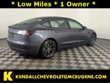 Used 2022 Tesla Model 3 Standard Range image 5