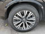 Certified 2021 Volvo XC90 T5 Momentum w/ Protection Package Premier image 5
