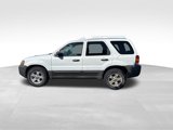 Used 2005 Ford Escape XLT image 2