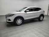 Used 2020 Nissan Rogue Sport S image 2