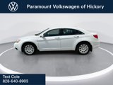 Used 2014 Chrysler 200 LX image 5