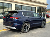 Used 2022 Mitsubishi Outlander SEL image 3