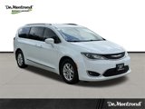 Used 2020 Chrysler Pacifica Touring-L image 3