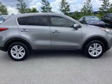 Used 2018 Kia Sportage LX image 5
