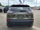 Used 2019 Jeep Cherokee Latitude Plus image 3