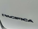 Used 2023 Chrysler Pacifica Limited image 6