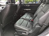Used 2022 Ford Explorer XLT w/ Equipment Group 202A image 5