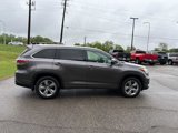 Used 2015 Toyota Highlander Limited image 3