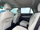 Used 2016 Ford Explorer Platinum image 5