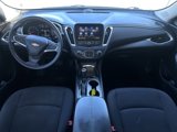 Used 2019 Chevrolet Malibu LT image 2