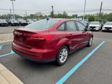 Used 2017 Ford Focus SE image 4