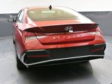 New 2025 Hyundai Elantra SEL image 4