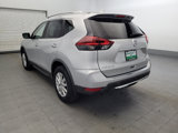 Used 2018 Nissan Rogue SV image 5