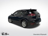 Used 2020 Nissan Rogue SV image 3