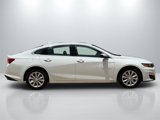 Used 2024 Chevrolet Malibu LT image 4