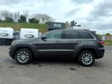 Used 2021 Jeep Grand Cherokee Laredo image 2