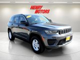 Used 2023 Jeep Grand Cherokee Laredo image 6