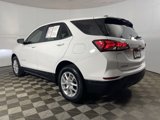 Used 2022 Chevrolet Equinox LS w/ LS Convenience Package image 2