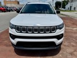 Used 2022 Jeep Compass Latitude image 2