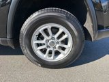 Certified 2020 Jeep Grand Cherokee Laredo image 6