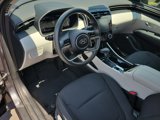 Used 2023 Hyundai Tucson SE image 4