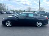 Used 2017 Chevrolet Malibu LT image 3