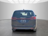 Used 2023 Chrysler Pacifica Touring-L image 5