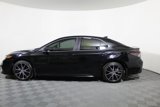 Used 2024 Toyota Camry SE image 5