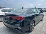 Used 2022 Kia Forte LXS image 3