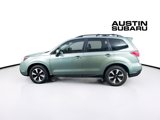 Used 2017 Subaru Forester 2.5i Premium image 4