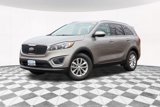 Used 2017 Kia Sorento LX image 2