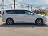 Certified 2021 Chrysler Pacifica Pinnacle image 4