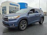 Used 2016 Toyota Highlander XLE image 3